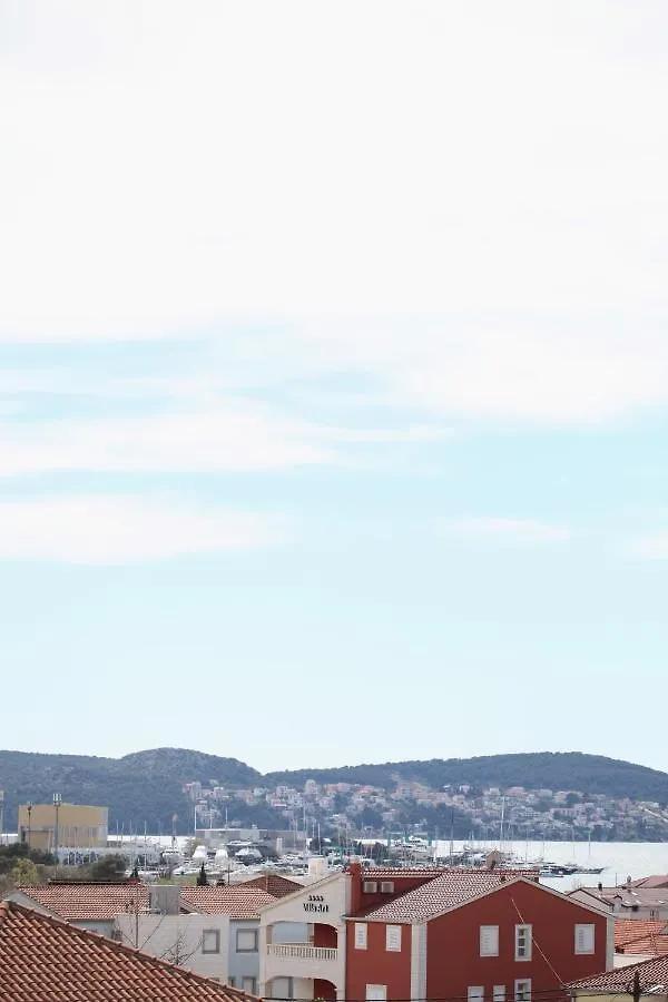 Apartments One Trogir 0*,