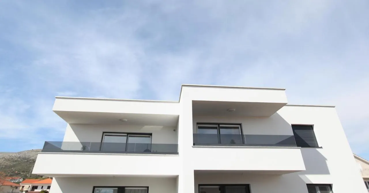 Apartments One Trogir